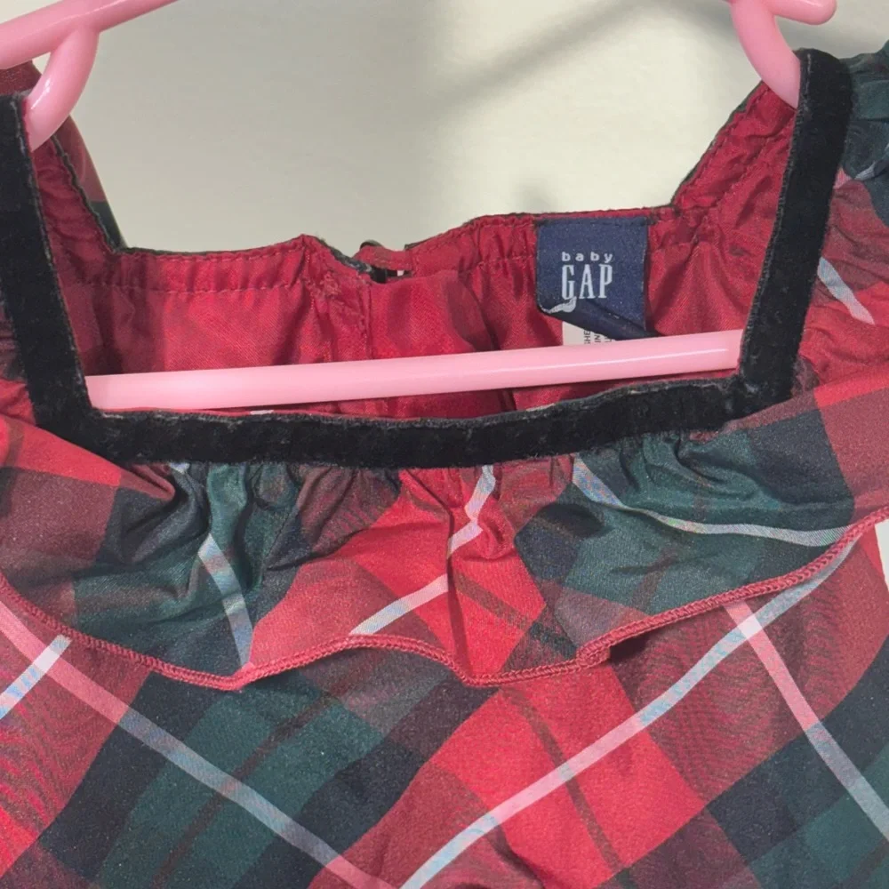 GAP Red‎ and Green Plaid Kids Dress Size 3T